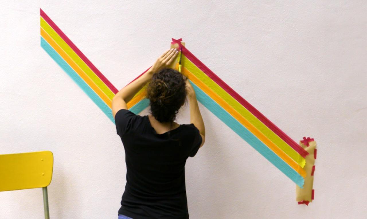 20+ DIY Washi Tape Wall Art Ideas 20+ DIY Washi Tape Wall Art Ideas